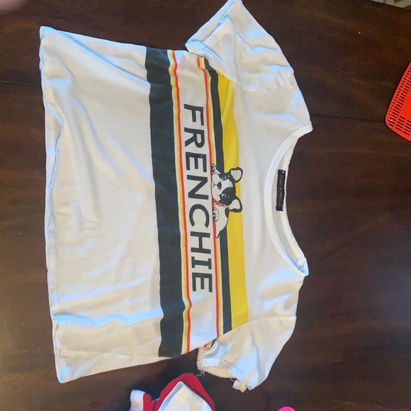 Social Butterflies crop top - Picture 1 of 3